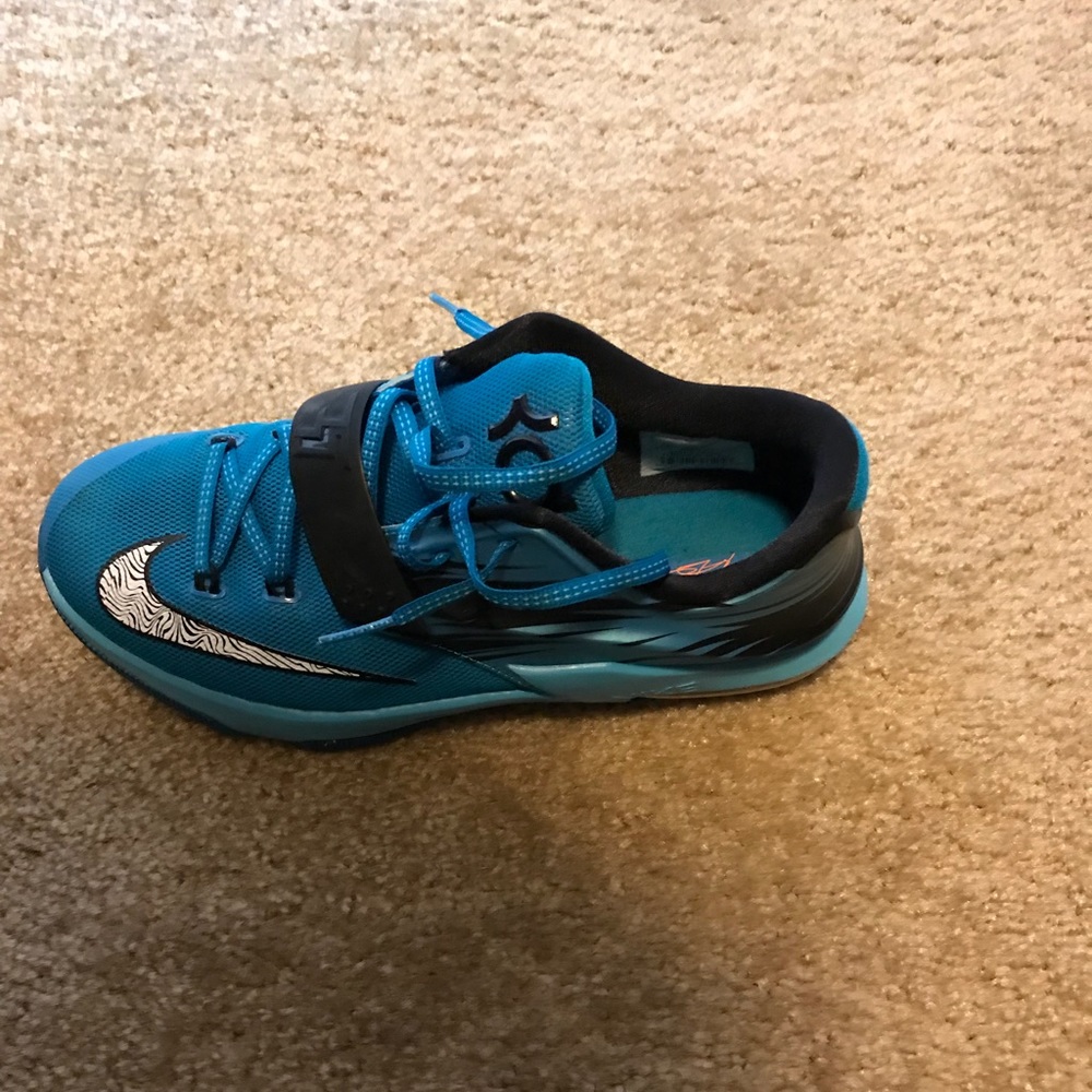 KD
